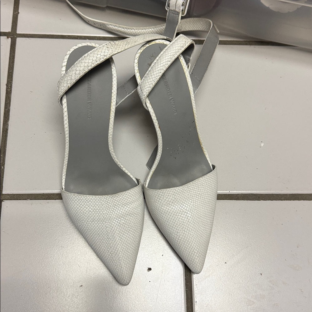 Alexander Wang Lovisa pumps in white in 36